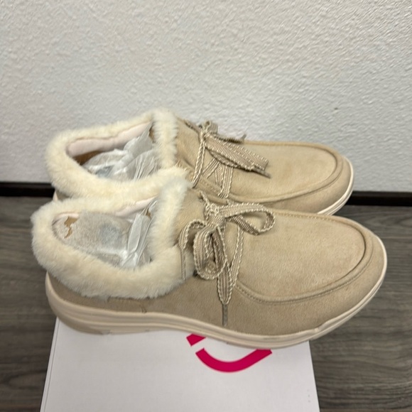 Ryka Water-Repellent Lace-Up Cozy Ankle Boots - Avid - Picture 5 of 6